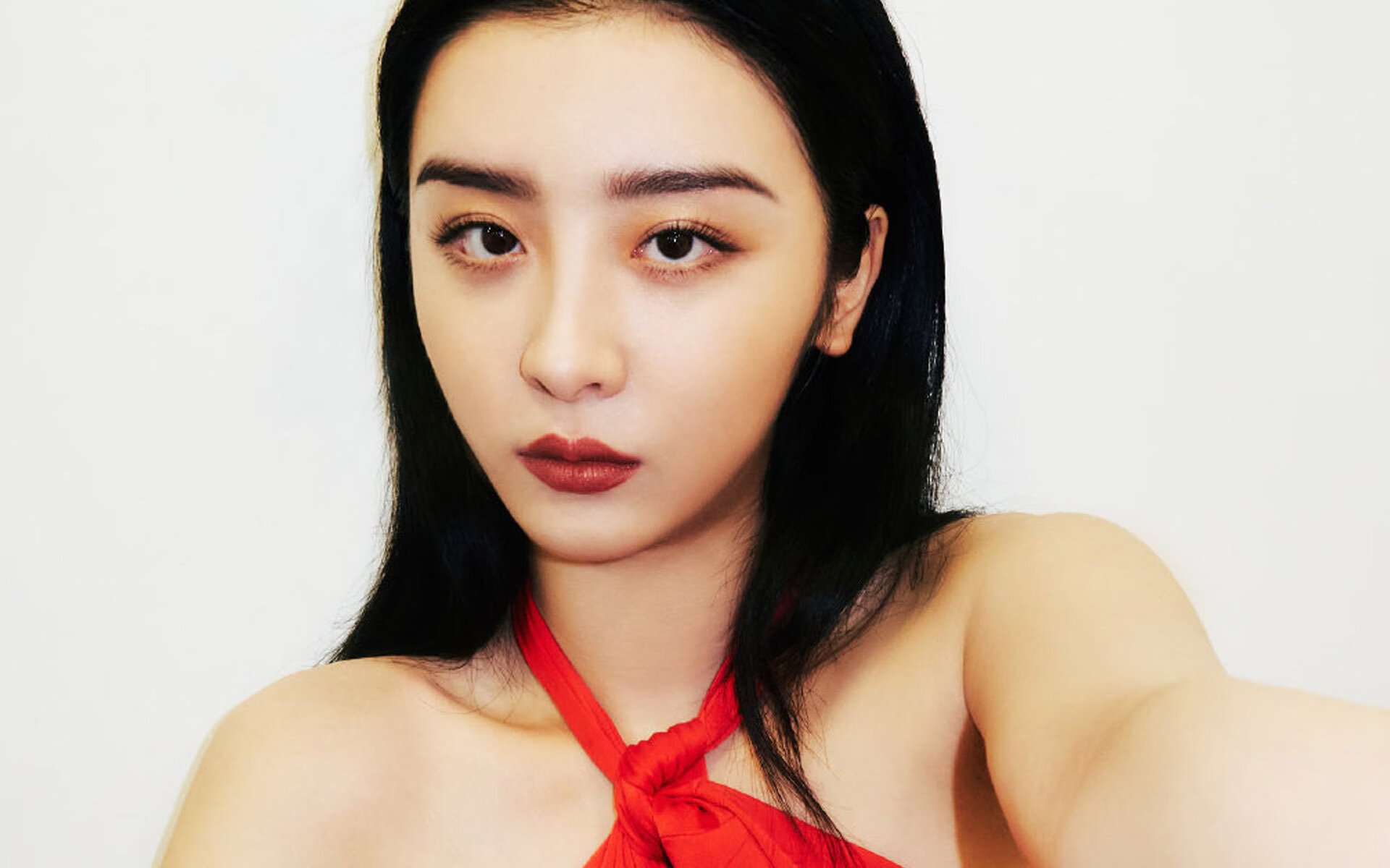 红蓝防线，萨拉赫筑起波兰逆转巴黎的铜墙铁壁