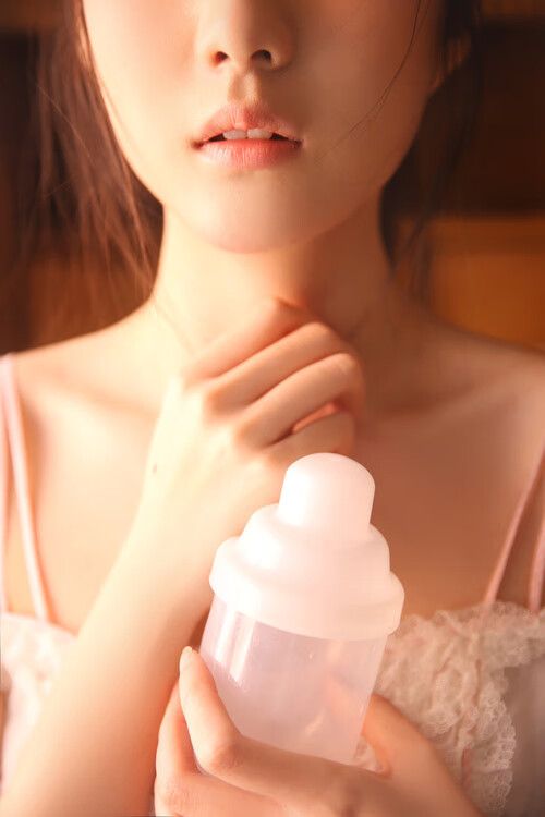 引擎轰鸣与地板作响，当F1风驰电掣遇上广厦绝境突围