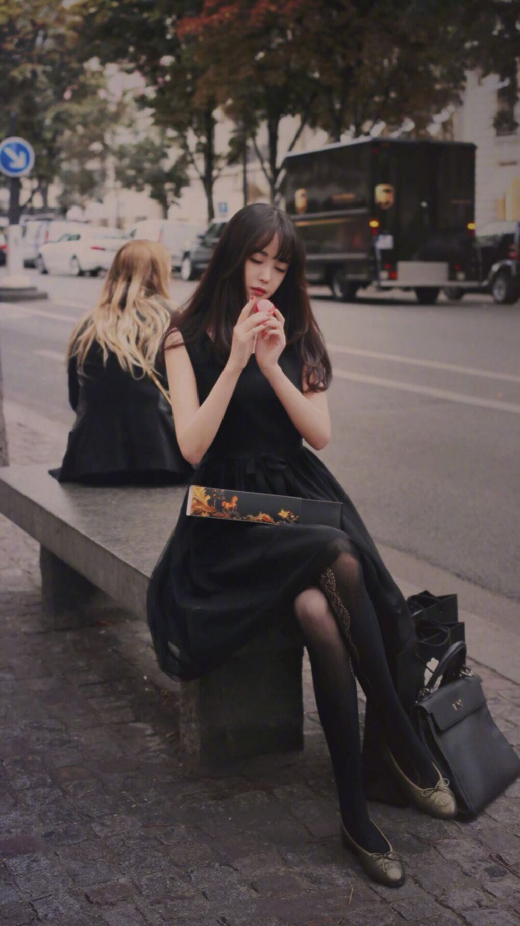 伊朗洪流冲垮非洲黑星，内马尔用伤痛铸就的王者归来