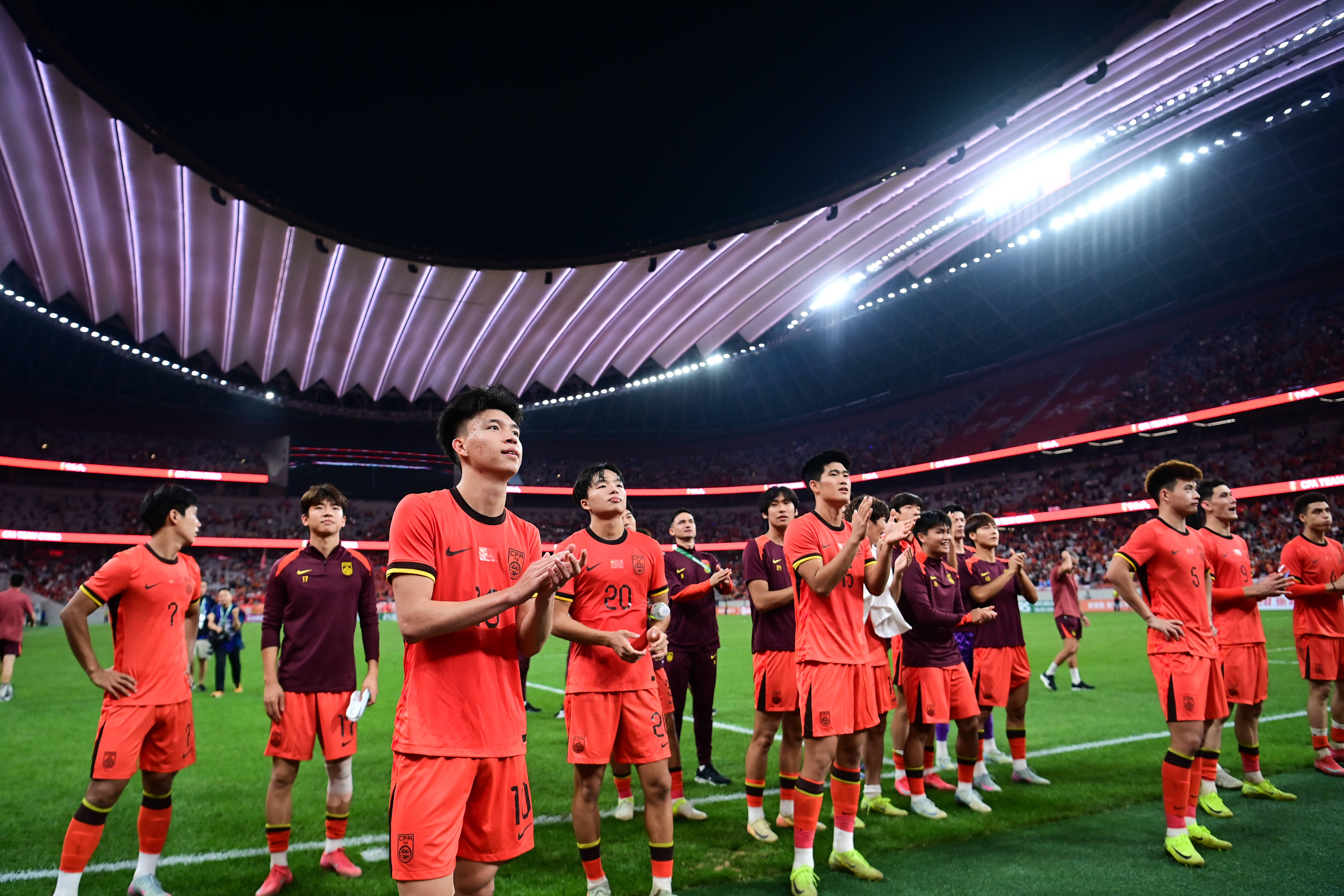 奥运周期关键战焦点战，开拓者稳稳拿下猛龙